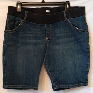 Old Navy Maternity Stretch Front Low Rise Waist Jeans Shorts Size Large